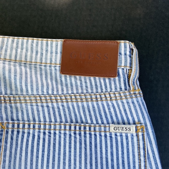 New GUESS Men’s Denim Short SZ 32 - Picture 7 of 8